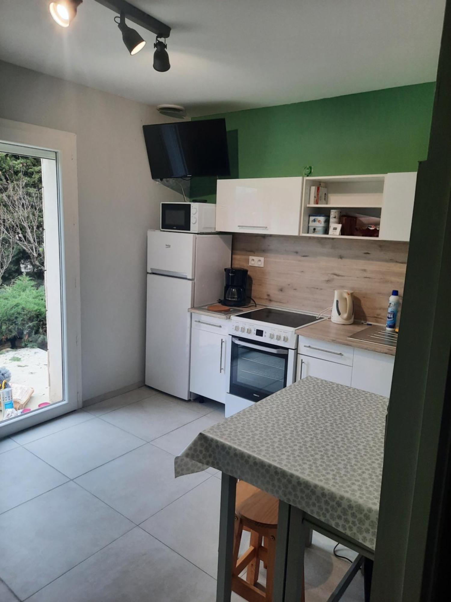 Studio Saint Montan Ardeche Ngoại thất bức ảnh